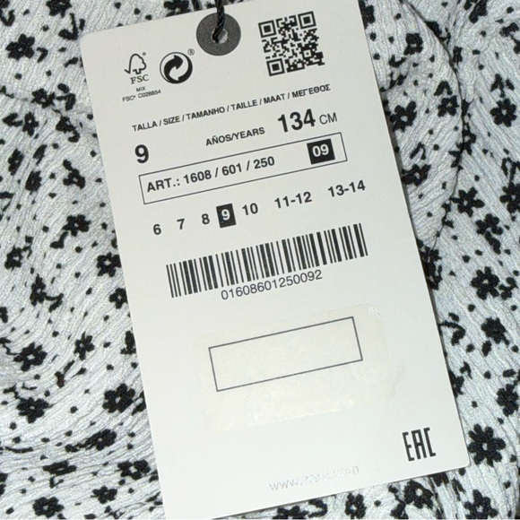 NWT ZARA Junior Black White Floral Ribbed Dress Long Sleeve Fit & Flare Size 9 - Picture 6 of 10